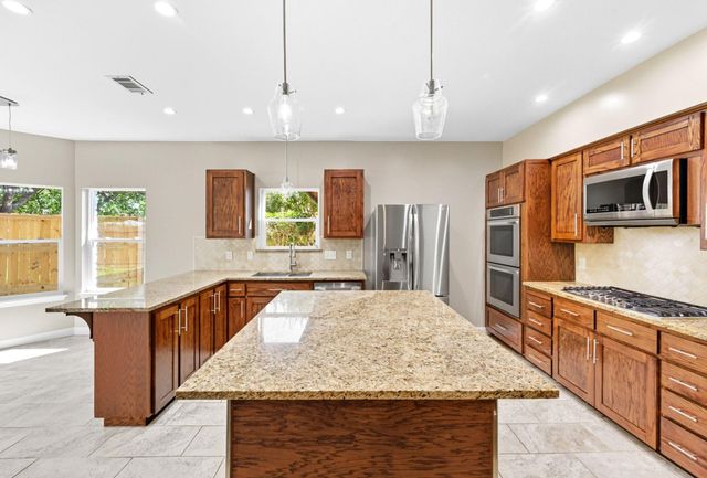 1904 Cedar Ridge DR, Austin, TX 78741