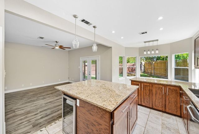 1904 Cedar Ridge DR, Austin, TX 78741