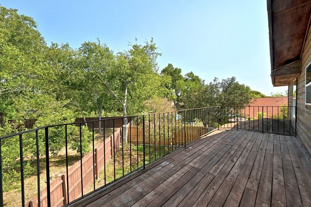 1904 Cedar Ridge DR, Austin, TX 78741