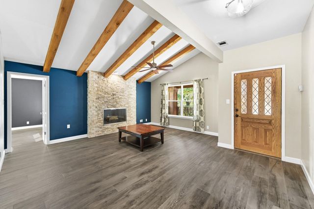 1904 Cedar Ridge DR, Austin, TX 78741