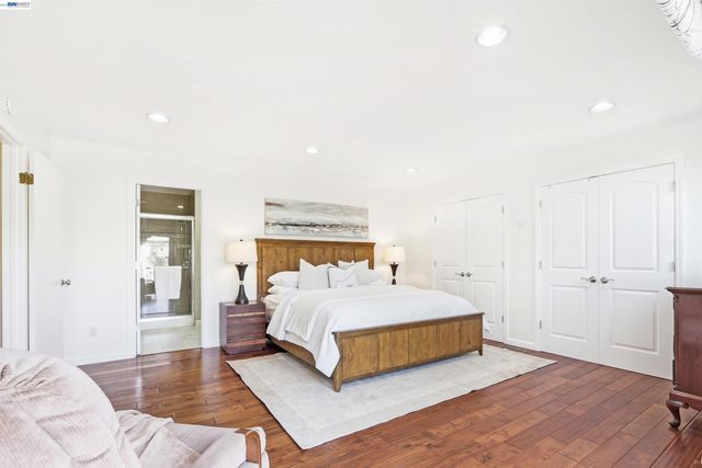 35234 Cornish Dr, Fremont, CA 94536