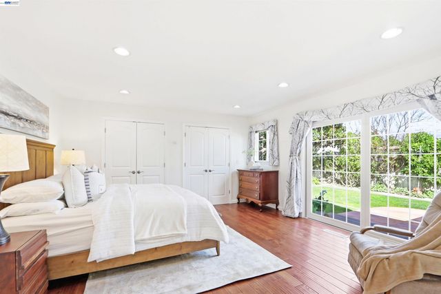 35234 Cornish Dr, Fremont, CA 94536