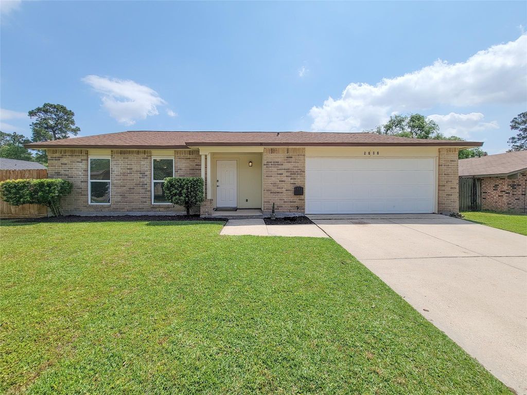 5822 Evening Shadows Lane, Spring, TX 77373