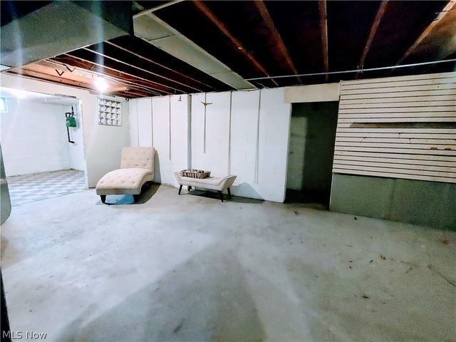 600 Eastland Avenue, Akron, OH 44305