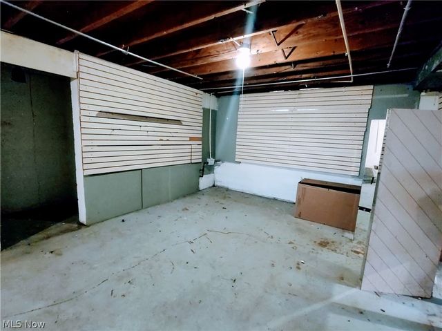 600 Eastland Avenue, Akron, OH 44305