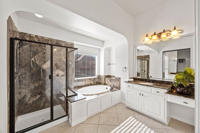 2242 Legacy Trail, Irving, TX 75063