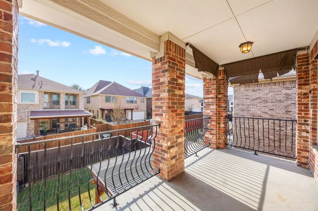 2242 Legacy Trail, Irving, TX 75063