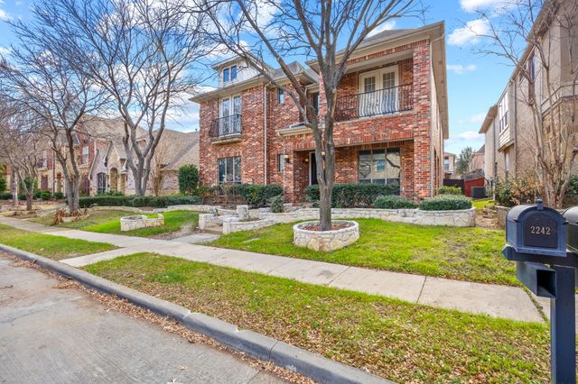 2242 Legacy Trail, Irving, TX 75063