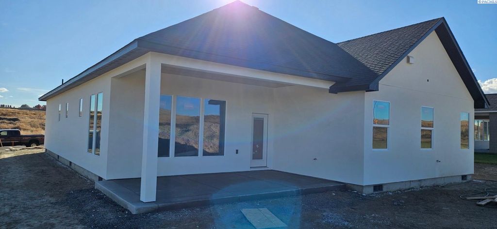 2846 Sumac Drive, Richland, WA 99352