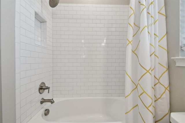 6111 MARSH TRAIL DRIVE, Odessa, FL 33556