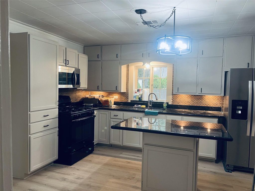 1747 5th Street, Rosenberg, TX 77471