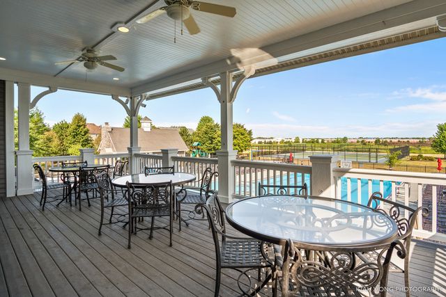 449 Dancer Lane, Oswego, IL 60543