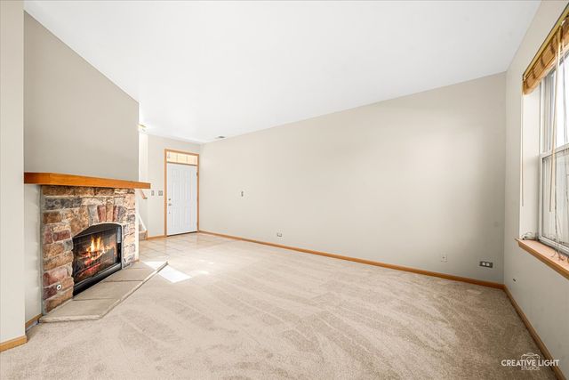 449 Dancer Lane, Oswego, IL 60543
