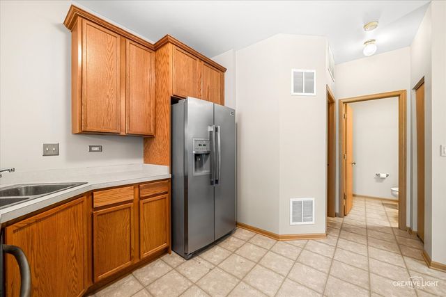 449 Dancer Lane, Oswego, IL 60543