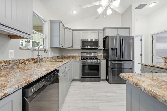 519 WESTON MANOR DRIVE, The Villages, FL 32162