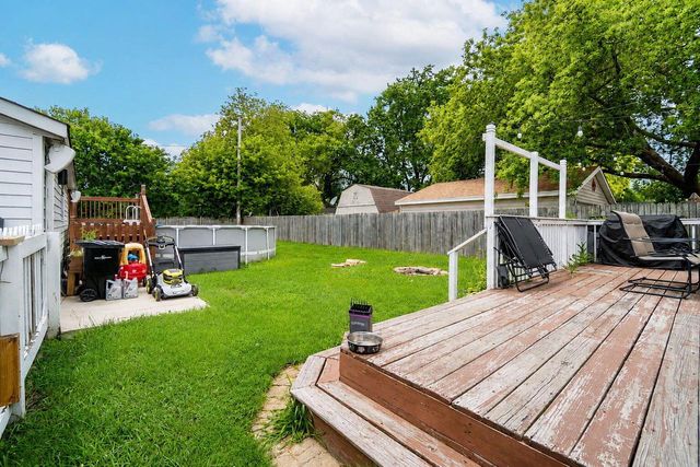 1762 21st AVENUE, Kenosha, WI 53140