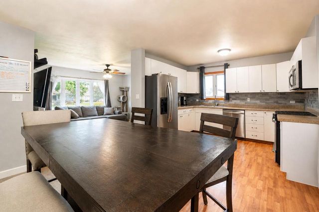 1762 21st AVENUE, Kenosha, WI 53140