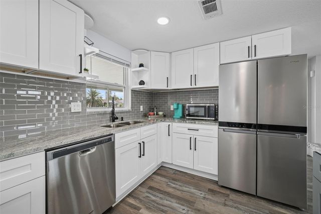 13704 VERONICA DRIVE, Hudson, FL 34667