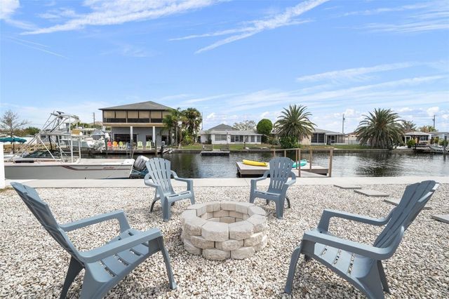 13704 VERONICA DRIVE, Hudson, FL 34667