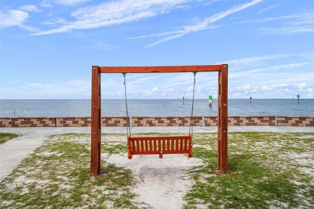 13704 VERONICA DRIVE, Hudson, FL 34667