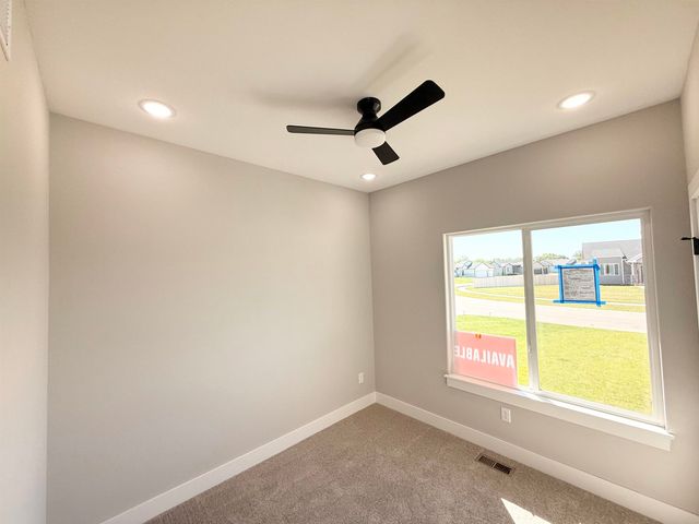 10710 E Bonita st, Wichita, KS 67207