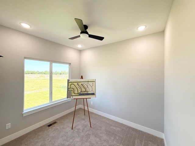 10710 E Bonita st, Wichita, KS 67207