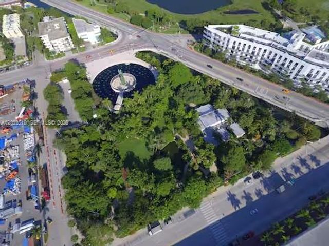 3030 Collins Avenue 4E, Miami Beach, FL 33140