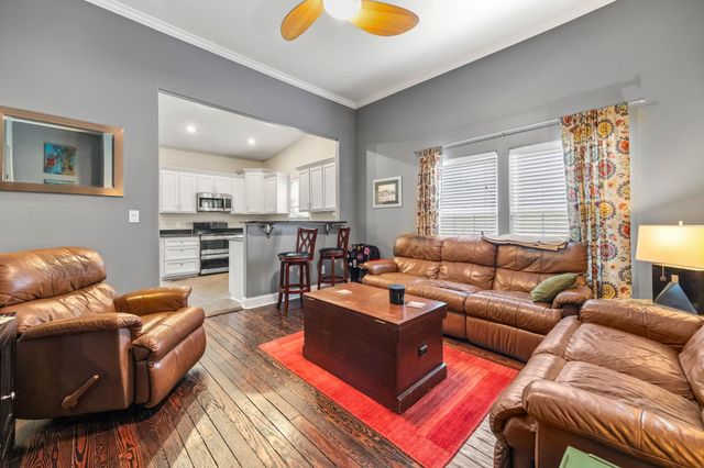 2113 VINTON AVE, Memphis, TN 38104