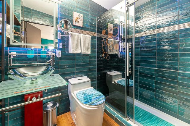 7410 5TH AVENUE N, St Petersburg, FL 33710