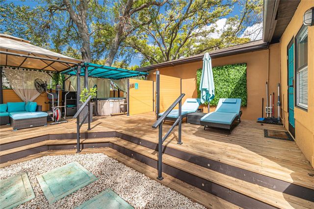 7410 5TH AVENUE N, St Petersburg, FL 33710