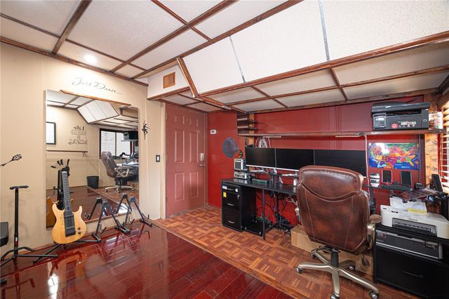 7410 5TH AVENUE N, St Petersburg, FL 33710