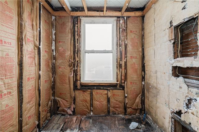 1600 Alverado Ave, Beechview, PA 15216