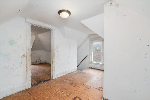 1600 Alverado Ave, Beechview, PA 15216