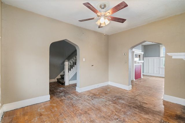 1600 Alverado Ave, Beechview, PA 15216