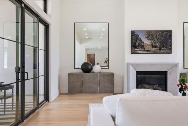 9764 Powerhouse Rd, Newcastle, CA 95658