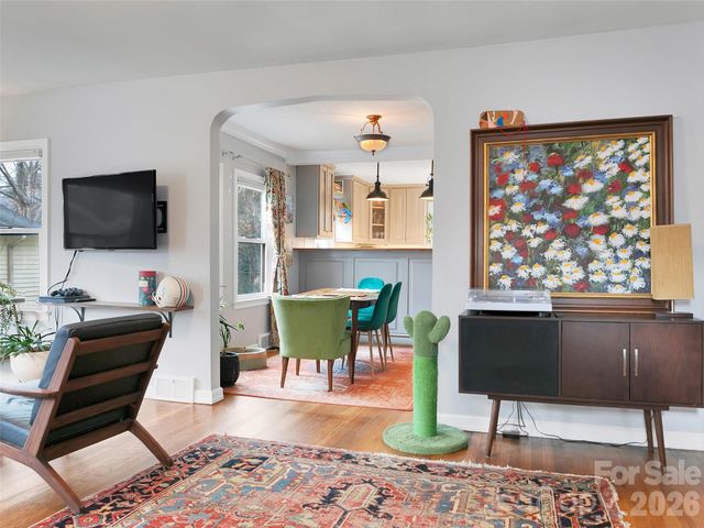 401 Park Avenue, Brevard, NC 28712