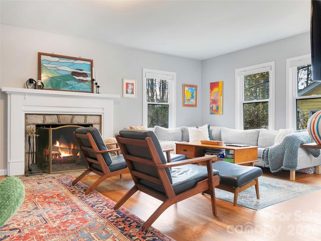 401 Park Avenue, Brevard, NC 28712