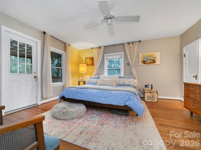 401 Park Avenue, Brevard, NC 28712