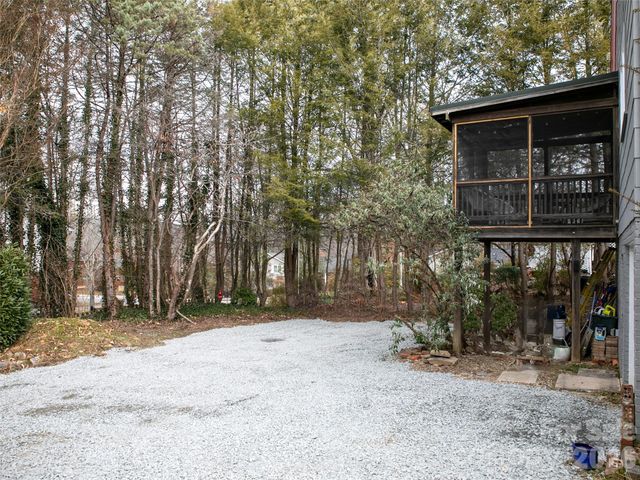 401 Park Avenue, Brevard, NC 28712