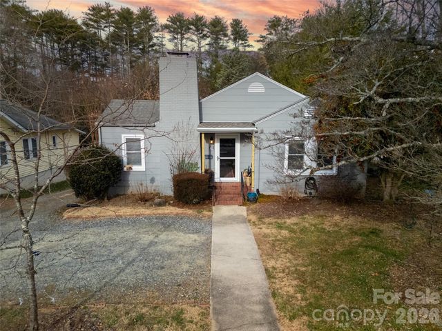 401 Park Avenue, Brevard, NC 28712