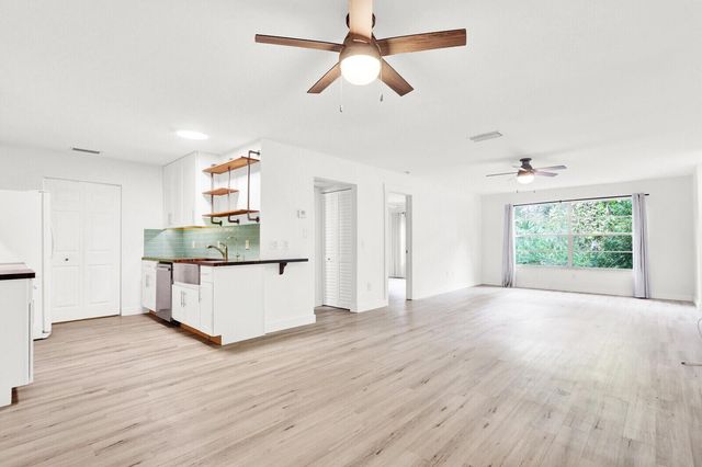 8356 SE Croft Circle O-3, Hobe Sound, FL 33455