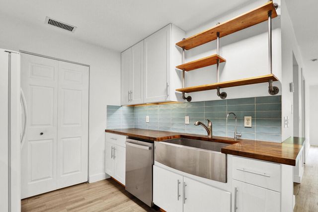 8356 SE Croft Circle O-3, Hobe Sound, FL 33455