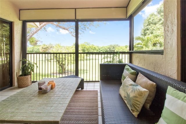 17364 Boca Club Boulevard 503, Boca Raton, FL 33487