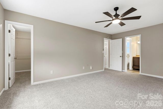 16 Trappers Run Drive, Asheville, NC 28805