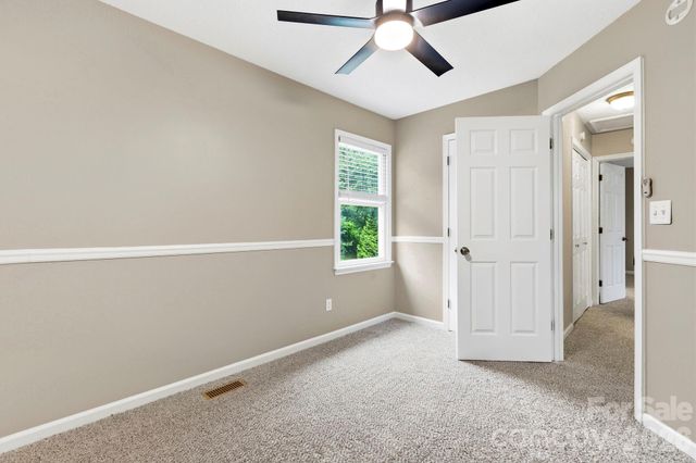 16 Trappers Run Drive, Asheville, NC 28805