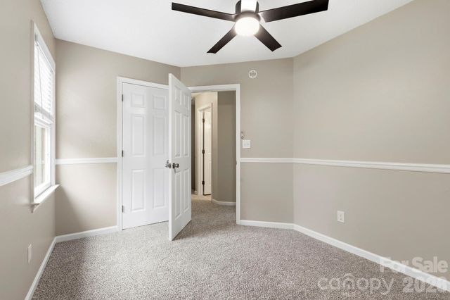 16 Trappers Run Drive, Asheville, NC 28805