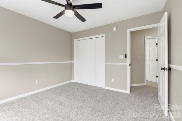 16 Trappers Run Drive, Asheville, NC 28805