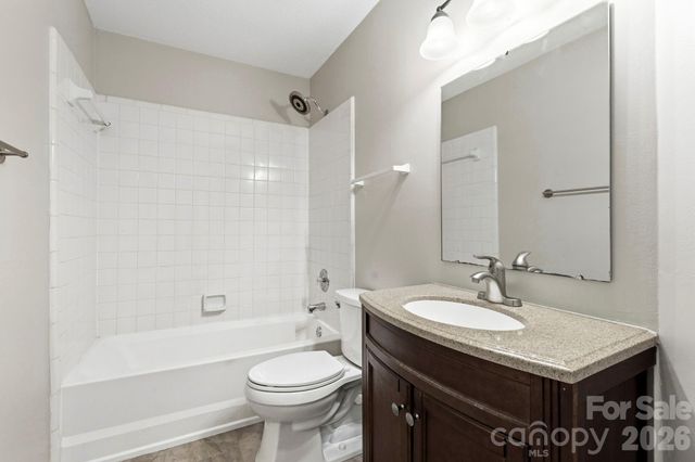 16 Trappers Run Drive, Asheville, NC 28805