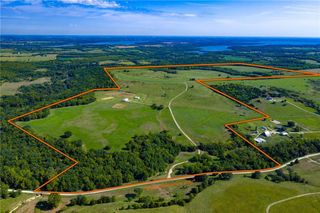 374 N 750 Road, Overbrook, KS 66524