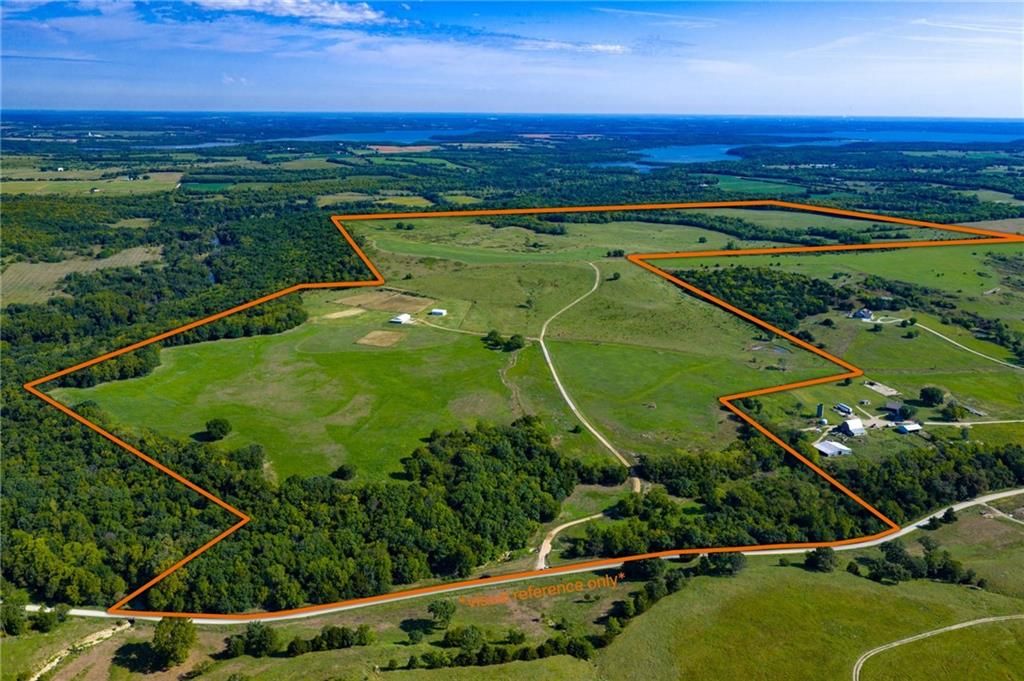 374 N 750 Road, Overbrook, KS 66524